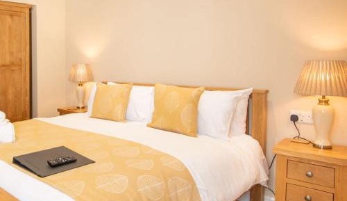 Double Room with Shower