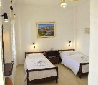 One-Bedroom Apartment (3 Adults)