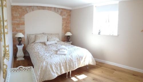 Economy Double or Twin Room