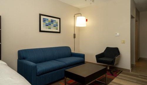 King Room - Mobility Access/Hearing Accessible