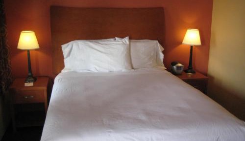 Double Room - Non-Smoking 