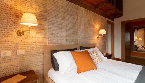 King Room with Balcony