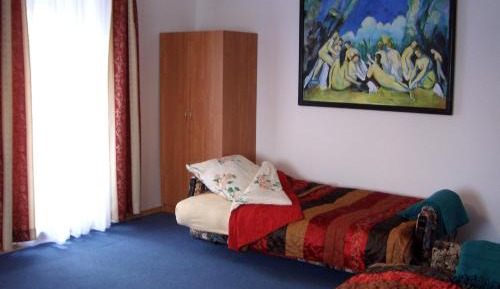 Apartment (4 Adults)