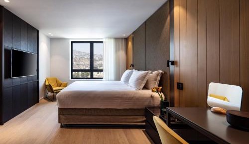 Family Suite (2 adults+ 2 child)