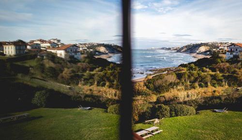 Studio Apartment with Sea View