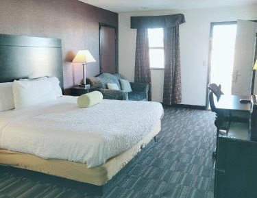 King Room with Sofa Bed