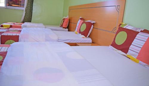 Triple Room with Shared Bathroom
