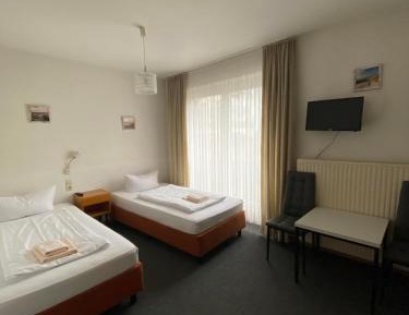 Twin Room with City View