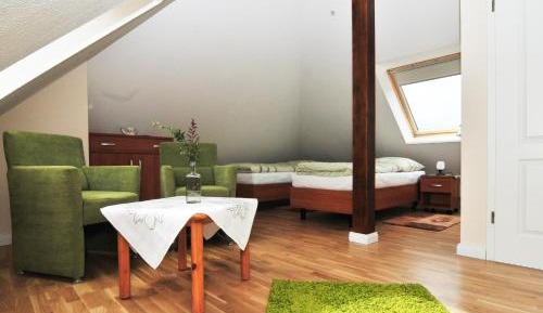 Double or Twin Room with Bathroom