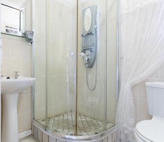 Honeymoon Suite