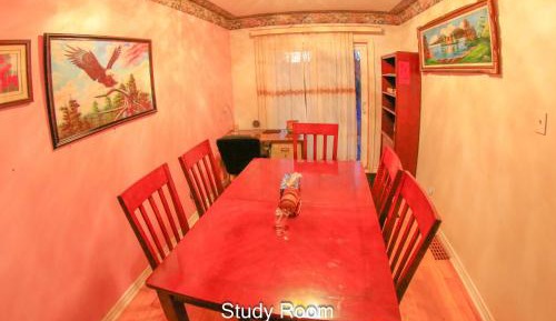 King Room