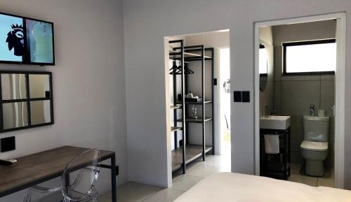 Superior Double or Twin Room with Garden View