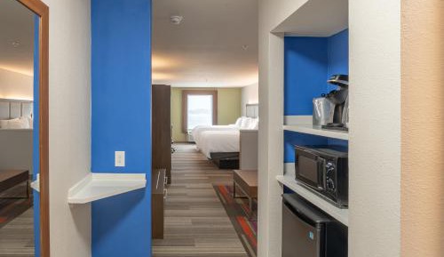 Queen Studio - Disability Access