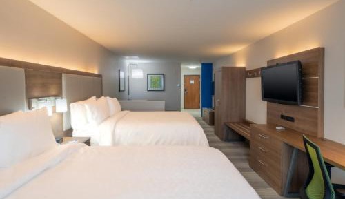 Suite with Two Queen Beds