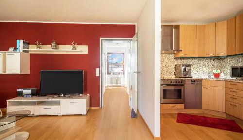 Superior One-Bedroom Apartment with Balcony