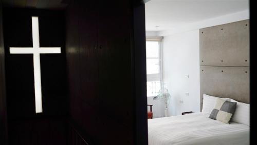 Double Room with Shower (Noise Tolerance Required)