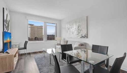 Luxury One-Bedroom Apartment