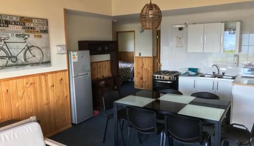 Superior Three-Bedroom Beach House 