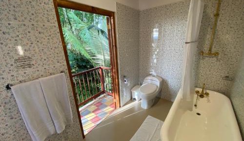 Deluxe Double Room with Bath