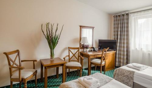 Superior Family Room