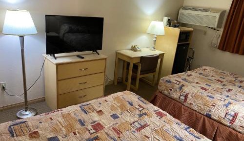 Standard Two Queen Room