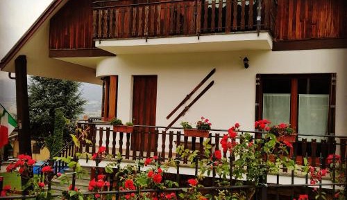 Double Room with Mountain View