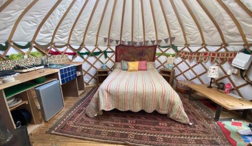 Yurt Yasmin