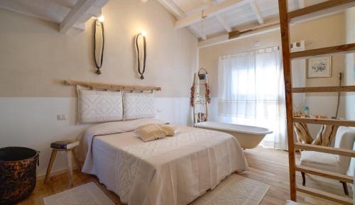 Suite with Garden View