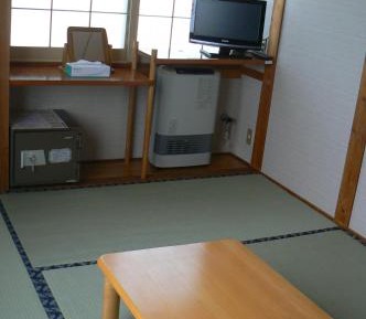 Japanese-Style Economy Room with Shared Bathroom