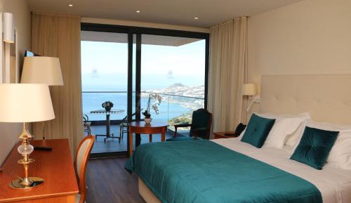 Superior Room with Bay View