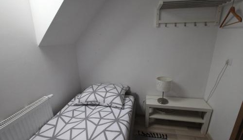 Small Single Room