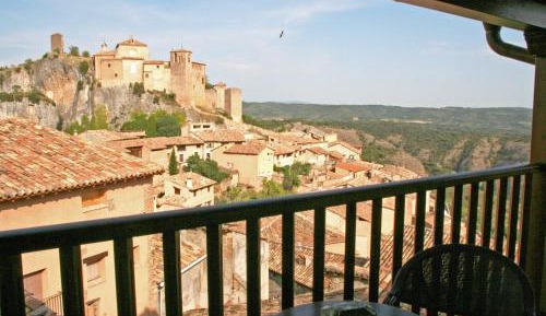 Superior Twin or Double Room with Terrace and Castle View 