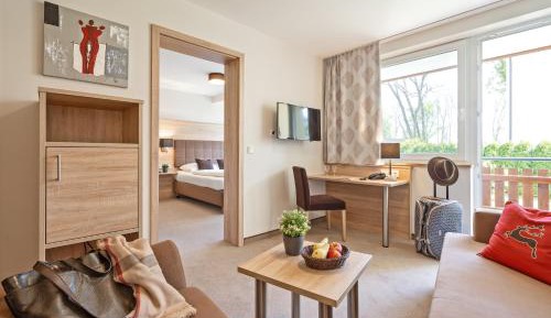 One-Bedroom Suite with Garden View