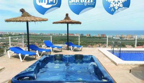 One-Bedroom Apartment (2 Adults)