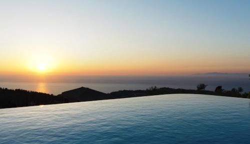 Grand Villa with Private Heated Pool 