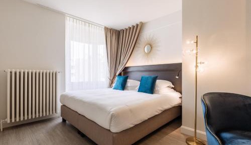 Family Room Streetview