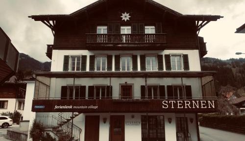 Three-Bedroom Apartment with Terrace - Sternen B