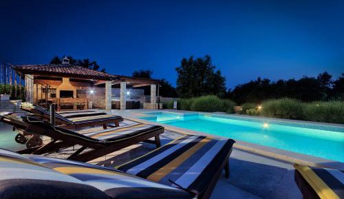Deluxe Villa