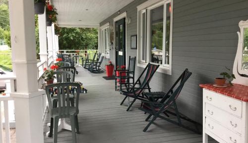  Intermediate Room 1 double bed and 1 single bed