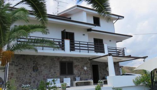 Villa with Sea View