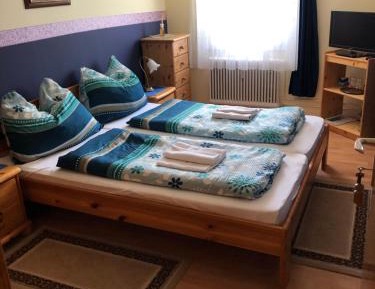 Double Room with Shared Bathroom
