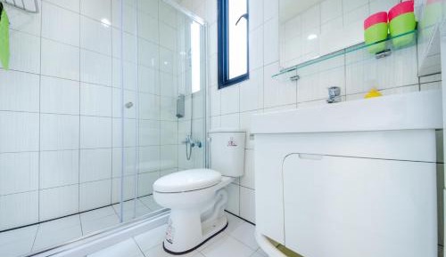 Quadruple Room with Private Bathroom