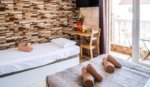 Double Room with Balcony (2 Adults + 1 Child)