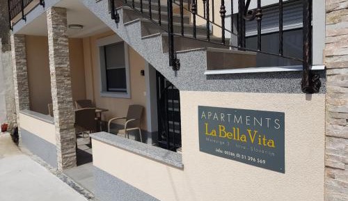 Apartment with Terrace