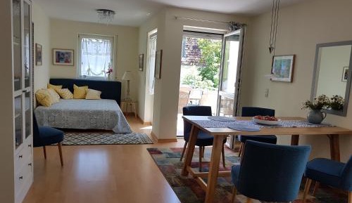 Apartment with Garden View