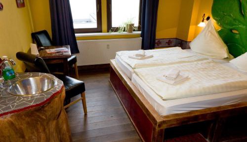 Double Room with Shared Bathroom