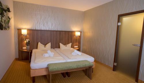 Landhof Double Room