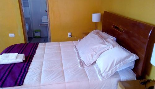 Deluxe Queen Suite