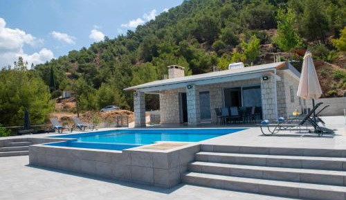 Villa with Sea View
