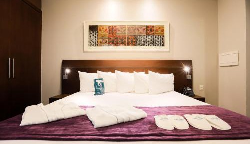 Premium King Room